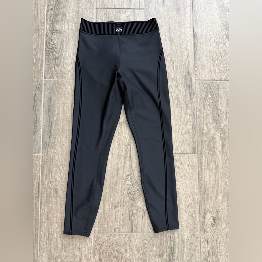ALO Airlift Leggings